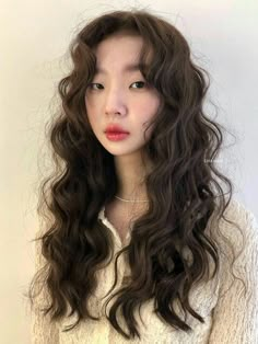 Perm Wavy Hair, Perm Ideas, Wavy Perm, Ulzzang Hair, Hair Perm