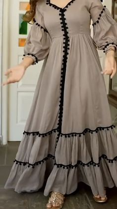 Unique Fashion Outfits, Abaya Design, Long Frock Designs, Simple Frocks, Fancy Dresses Long, Long Frocks