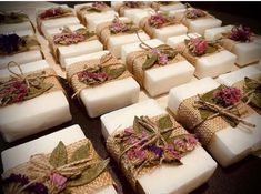 Hand made soap with different kind of essence. Lavanda, Honey, Roses, chamomile. These are big soaps. Measurements are: 3.2 in x 2.2 in x .9 in These come with burlap bands around the soap, jute twine and natural flowers. Blue Weddings, Natural Flowers, Jute Twine, Beauty Soap, Boy Shower, Bridal Showers, Handmade Soap, Wedding Basket, Soap Making