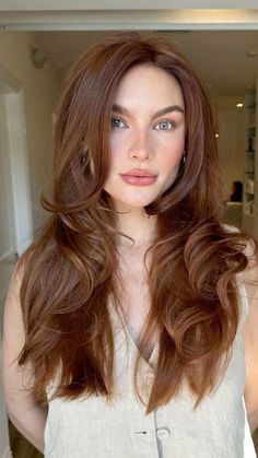 Pale Skin Hair Color, Hair Colour Ideas, Hair Color For Fair Skin, Warm Brown Hair, Hair Pale Skin, Maple Brown