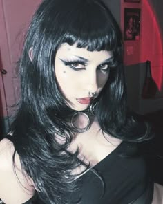 Goth Pinup, Bangs Short Hair, Weird Style, Emily The Strange, Quince Hairstyles, Bangs Short, Goth Beauty, Short Hair With Bangs