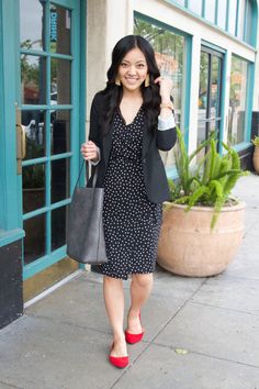 black polka dot dress, black blazer, red flats, grey tote | Putting Me Together Cute Dresses For Work, How To Wear Flats, Black Polka Dot Dress, Grey Tote, Blazer Outfit, Blazer Jeans, Fashion Business Casual