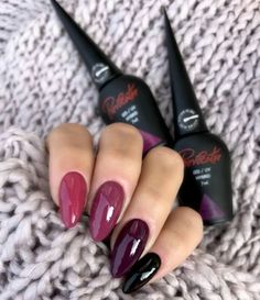 Inspiration Dark Acrylic Nails, Makeup Lessons, Black Nail, Nail Arts, Nail Color, Valentine's Day Nails, Gorgeous Nails, Love Nails