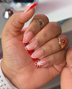 Girl Nails, Loose Waves Hair, Long Acrylic Nails Coffin, Acrylic Nails Coffin, Girls Nails, Beautiful Nail Art, Nails Inspo, Gold Nails, Long Acrylic Nails