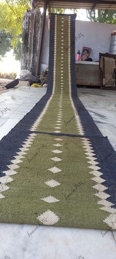 an area rug that has been placed on the ground