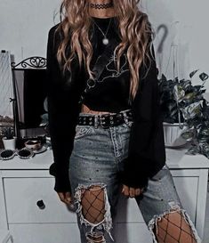 Look Grunge, Concert Outfit Ideas, Fest Outfits, Mode Hippie, Alt Outfits, Pastel Outfit, Tomboy Style Outfits, Looks Black