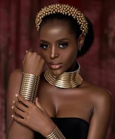 African Head Jewelry, African Goddess Photoshoot, African Queen Photoshoot, African Photoshoot Ideas, African Headpiece, African Crown, African Goddess, Sew In Weave, Shotting Photo