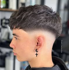 Style Undercut, Hair Types Men, Haircut Selfie, Photo Hijab, Curly Hair Fade