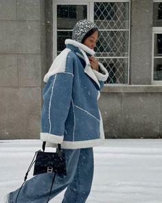 Women's Headwear, Winter Time, Headdress, Chic Outfits, Cold Weather, Casual Looks, What To Wear, Winter Outfits, Lookbook