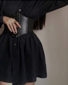 Corset Outfits, Corset Outfit, Elegant Outfit Classy, Muslim Fashion Hijab Outfits, Corset Fashion, Looks Street Style, Modest Fashion Outfits, Kpop Fashion Outfits, Edgy Outfits