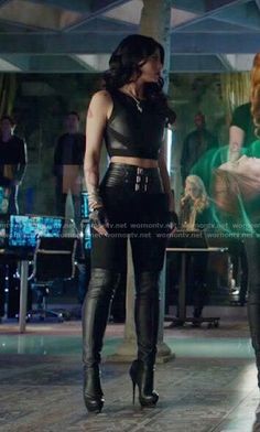 Spy Outfit, Badass Outfit, Hunter Outfit, Isabelle Lightwood, City Of Bones, Looks Black, Negroni, Shadow Hunters