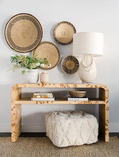 Large Tonga Basket Leaf Dyeing, Style Marocain, Wall Baskets, Console Desk, Wall Basket, Traditional Weaving, Tonga, Basket Sets