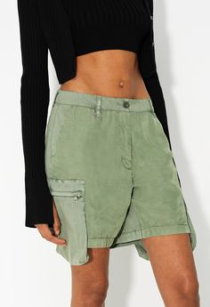 Low rise relaxed fit cargo shorts with overhanging 3D cargo pockets. Zip fly with button closure. Back patch pockets. Riri zippers on cargo pockets. Garment dyed.Cotton 100% Cargo Shorts Women, John Elliott, Back Patch, Passion For Fashion, Cargo Shorts, Low Rise, Casual Shorts, Short Dresses, Relaxed Fit