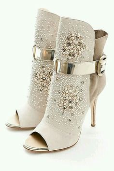 Fabulous Shoes, Hot Shoes, Crazy Shoes, Pretty Shoes, Dream Shoes, Shoe Obsession, Shoe Lover, Party Shoes