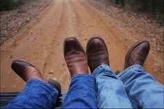 Country Love, Cowboy Love, Brokeback Mountain, Western Aesthetic, Southern Gothic, Love Photo, Baby Cowboy, Dirt Road