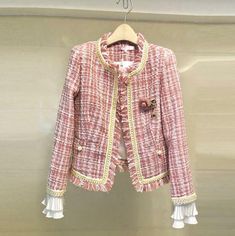 Jacket Coat Fashion, Pink Tweed Jacket, Tweed Overcoat, Mode Mantel, Pink Tweed, Blazer Set, Pink Coat, Long Sleeve Jacket, Blazer And Shorts