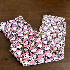 Peanuts Snoopy Plus Pink Pajama Pants Snoopy Items, Pink Pajama Pants, Pink Pajama, Trashy Outfits, Peanuts Snoopy, Pants Color, Loving U, Women's Intimates, Pajama Pants