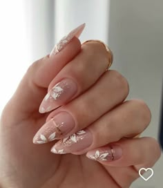 Bridal Nails Designs, Almond Nails Designs, Nail Art Wedding, Bride Nails, Bridal Nails, Elegant Nails, Classy Nails, Floral Nails, Chic Nails