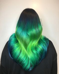 Shine Line Hair Color, Shine Line Hair, Northern Lights Hair, Color Block Hair, Mermaid Hair Color, Cabello Hair, Hair Color Crazy, Faux Locs Hairstyles, Dye Hair