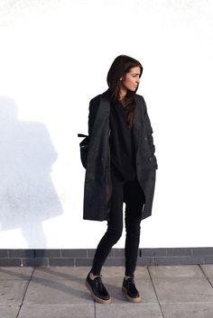 Dark Minimalist, India Rose, Derby Shoe, Daily Clothes, Looks Street Style, Style Noir, Looks Style