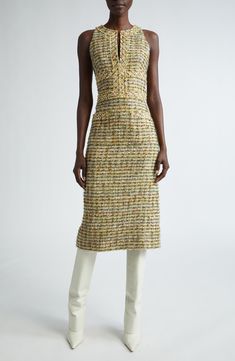 Fitted Luxury Tweed Dress With Buttons, Chic Sleeveless Tweed Dress With Buttons, Tweed Dress Chanel, Luxury Fitted A-line Tweed Dress, Luxury Tweed Dress With Button Closure, Chic Knee-length Tweed Dress With Button Closure, Designer Denim Jacket, Long Sundress, Perfect Jacket