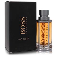 Make women go gaga with the alluring, sexy mist of Boss the Scent by Hugo Boss. This warm, sensual aroma for men has an enigmatic fragrance that quickly transforms into an addictive, irresistible scent. It depicts a man who is silent and mysterious yet carries an alluring charm and appeal, making him one hell of a head turner. Perfume Versace, Boss The Scent, Fancy Boxes, Masculine Scent, Cologne Spray, Woody Fragrance, Hugo Boss Man, Mens Cologne, Floral Fragrance