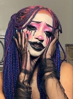 Sad clown makeup 
Sad crying clown makeup 
Crying clown makeup 
Clown core makeup 
Halloween makeup 
Clown Halloween makeup inspo Crying Clown Makeup, Silly Makeup, Black Halloween Makeup, Clown Looks, Clown Makeup Ideas, Haunt Makeup, Clown Ideas, Makka Pakka, Unconventional Makeup