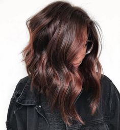 Glazed Donut Brunette Hair, Short Brownish Red Hair, Brunette Ombre, Brown Hair Shades, Cherry Coke, Chocolate Brown Hair Color, Dimensional Color, Winter Hair Color, Auburn Hair