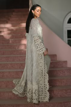 Crochet Abaya, Embroidered Gowns, International Affairs, Pakistani Fashion Casual, Beautiful Pakistani Dresses, Open Jacket, Muslim Fashion Dress, Ivory Dresses, Sparkly Dress