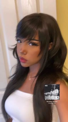 Wolfcut On Black Women, Hime Cut Black Woman, Black Ppl Hairstyles, Pretty Girls With Bangs, Curly Hime Cut, Pose Reference Selfie, Belle Delphine Makeup, Hime Haircut Long, Pretty People To Draw