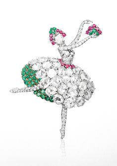 AMAZING! if you love Ballet and art you'll appreciate this clip. Van Cleef & Arpels - The Ballerina and Fairy Clips of the 1940s Arpels Van Cleef, Jewelry Van Cleef, Beauty Van, Benjamin Millepied, Cleef And Arpels Jewelry, Fairy Tale Jewelry, Wallis Simpson, Vintage Ballerina, Spanish Dancer