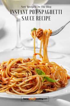 spaghetti being lifted from a white plate with the words instant pot spaghetti sauce recipe on it