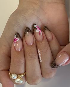 Pink Tip Nails, Feet Nail Design, Minimal Nails Art, Retro Nails, Hippie Nails, Popular Nail Designs, Summery Nails, Cute Acrylic Nail Designs