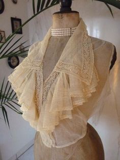 Ivory Net Vest, ca. 1915 Fashion 1910, 1910s Fashion, Victorian Clothing, Dress Forms, Antique Clothing, Edwardian Fashion, Antique Lace, Historical Dresses