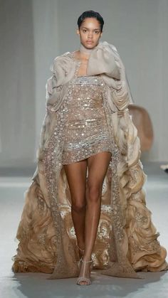 Elie Saab 2023, Elie Saab Spring 2023, Spring 2023 Couture, Wedding Dress Aesthetic, Couture 2023, Elie Saab Haute Couture, Elie Saab Spring, Elie Saab Couture