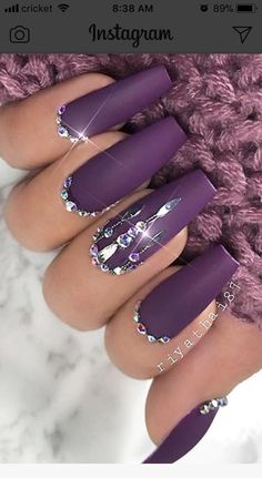 Bling Nail Art, Kylie Jenner Nails, Clear Acrylic Nails, Purple Nail Art, Purple Nail Polish, Purple Nail Designs, Nail Logo, Valentine Nails, Purple Nail