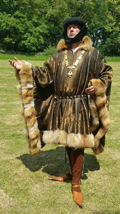 15th Century Clothing, Mens Garb, Sca Garb, Medieval Clothes, Historical Reenactment, Mid Summer, Medieval Costume, Period Outfit, Century Clothing