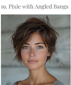 Choppy Bob Hairstyles, Chin Length Hair, Short Layered Haircuts, Short Wavy Hair, Short Hair Haircuts, Pixie Cuts, Hair Repair, Stylish Hair, Hair Dos