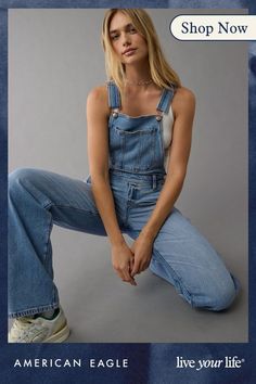 Super soft denim fabric with just the right amount of stretch/Adjustable straps for a custom-to-you fit/Kangaroo pocket/Front and back pockets/These overalls are Real Good: Made with the planet in mind & a promise to continue to do better. Denim Overalls Outfit, Women Overalls, Rachel Green Outfits, Job Clothes, White Jeans Men, Athletic Fit Jeans, Product Recommendations, Where To Shop, Curvy Jeans