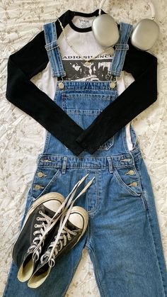 Brandy Girl Outfits, Downtown Girl Aesthetic Outfits, Outfits Brandy Melville, Downtown Girl Outfits, Brandy Melville Aesthetic, Aesthetic Downtown Girl, Girl Aesthetic Outfits, Aesthetic Downtown, Downtown Girl Aesthetic