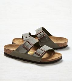 Stone Birkenstock, Trendy Slippers, Birkenstock Outfit, Dr Shoes, Birkenstock Sandals Arizona, Fashion Suits For Men