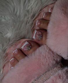 Christmas Acrylic Toes, Nails Toes Design, Acrylic Toes French Tip, Toe Acrylic Nails, Christmas Toes, Glitter Toe Nails, White French Tips, Pink Pedicure, Kawaii Charms