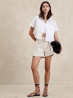 Women's Shorts | Banana Republic Factory French Summer Outfits, Paris Summer Outfits, Paris Trip Outfits, Faux Leather Outfits, French Summer, Blue Jean Outfits, White Jeans Outfit, Monochrome Outfit, Summer Attire