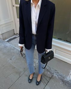 Flats Outfit, Office Outfits Women, Street Style Inspiration, Mode Inspo, Looks Chic, 가을 패션, Autumn Outfit, Business Casual Outfits, Mode Inspiration