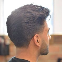 Medium Length Mens Haircuts, Gentleman Haircut, Mens Hairstyles Medium, Quiff Hairstyles, Tapered Haircut, Mens Hairstyles Thick Hair, Wavy Hair Men, Faded Hair, Men Haircut Styles