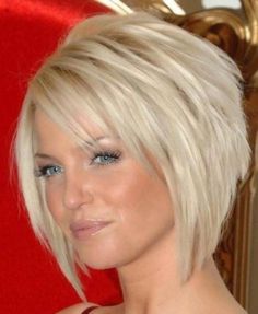 Inverted Short Bob, Sarah Harding Hair, Short Curly Hairstyles For Women, Mommy Time, Choppy Bob Hairstyles, Curly Pixie, Straight Bob