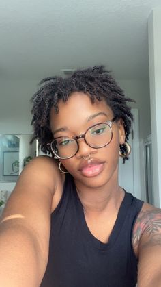 Short loc styles small locs Very Short Locs Styles, Locs For Short Hair Black Women, New Dreads Short Hair, 4c Starter Locs Short, Short Dreads Women, Short Hair Loc Styles For Women, Short Natural Locs Hairstyles, Mini Locs Black Women, Small Locks Black Women