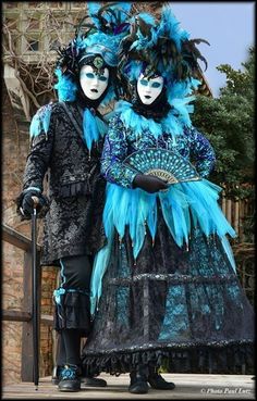 Venetian Costumes, Venice Carnivale, Venice Carnival Costumes, Costume Carnaval, Venice Mask, Venetian Carnival Masks, Venetian Carnival, Mardi Gras Costumes, Carnival Of Venice