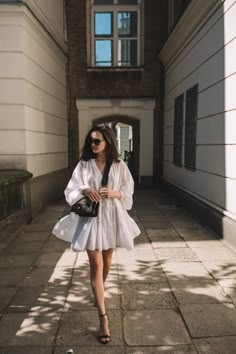 Indie Outfits Vintage, Indie Outfits Summer, Mode Tips, Blazer Outfit, White Short Dress, Indie Outfits, Mode Inspo, 가을 패션