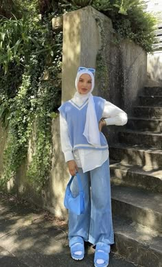 Cute Halal Outfits, Halal Outfits, Hijabi Streetwear, Abaya Ideas, Hijab Trend, Aesthetics Outfits